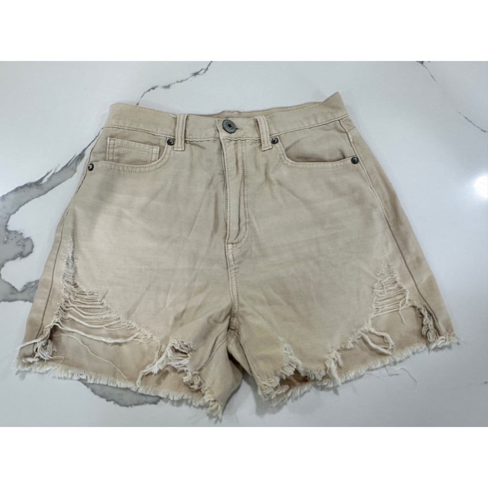 American Eagle Highest Rise Mom Shorts Tan Khaki Distressed Raw Hem Women Size 2